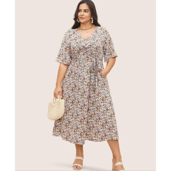 Bloom Chic Dress Women 14 16 Short Sleeve Geometric Ruffle Belt Pocket NEW - Picture 1 of 9